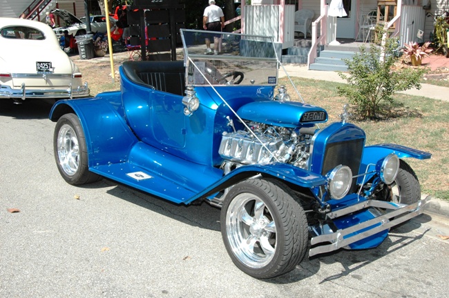 Roadster with a Boss 9 engine!